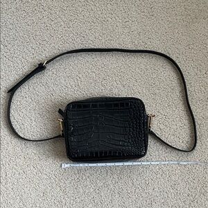 QUINCE Italian Leather Crossbody Bag in Black Croco
